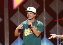 La razón por la que Bruno Mars suspendió un concierto en Escocia