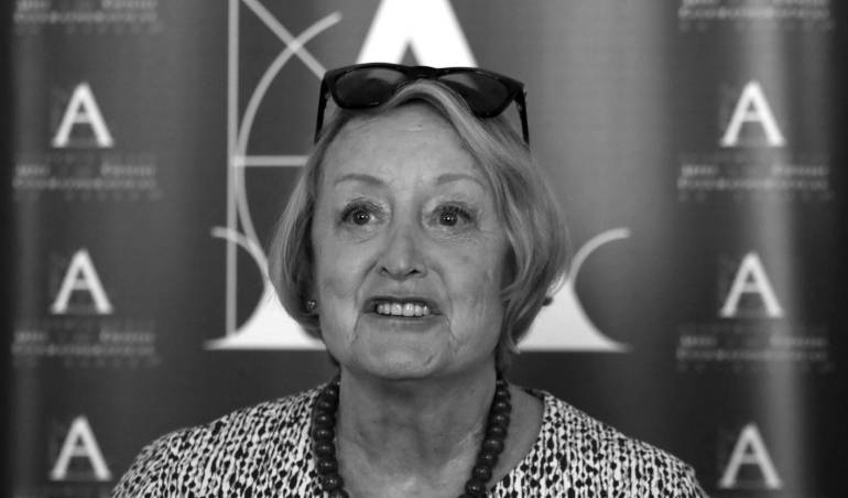 Yvonne Blake