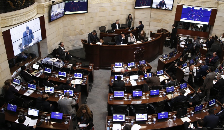 Puja por secretarías en el Congreso: El ‘desvare’ que buscan varios quemados en las secretarías del Congreso