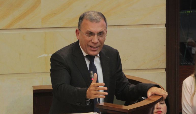 Alianzas políticas: La U y Cambio Radical acuerdan fusión para desbaratar mayorías del Gobierno