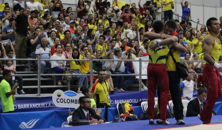 Jossimar Calvo medalla de oro equipos gimnasia: Jossimar gana oro en gimnasia por equipos y lo dedica a su madre