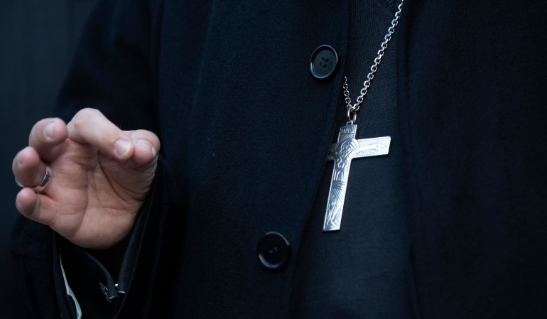Sacerdote.