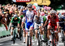 Démare se quedó con la etapa 18 del Tour de Francia