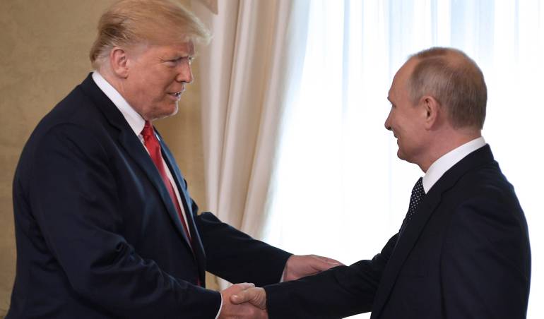 Cumbre Trump y Putin: Trump está "abierto" a aceptar una invitación de Putin para visitar Moscú
