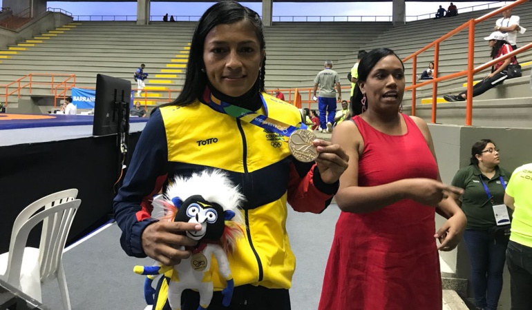 Carolina Castillo oro lucha: Carolina Castillo logró un Oro para Colombia en la lucha