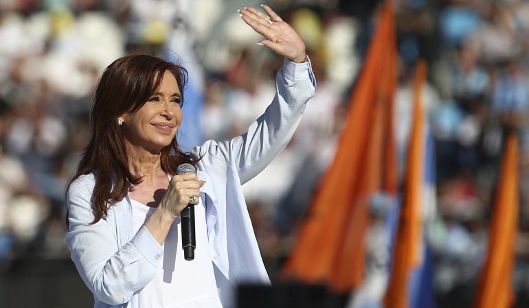 Corrupción en Argentina Cristina Fernández: Juez de Argentina pide desafuero de ex presidenta Cristina Fernández