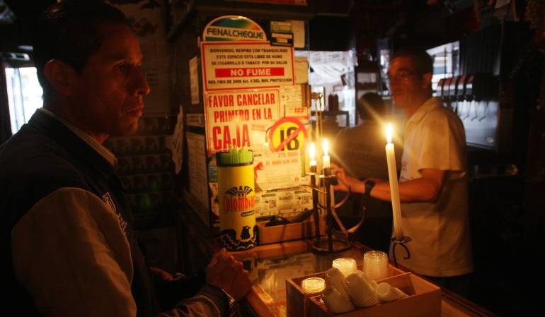 Sin luz a la capital venezolana y estados vecinos.: Parte de Caracas se queda sin luz por segunda vez en la semana