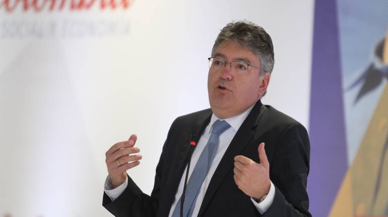 Panamá se niega a entregar información tributaria a Colombia: Minhacienda