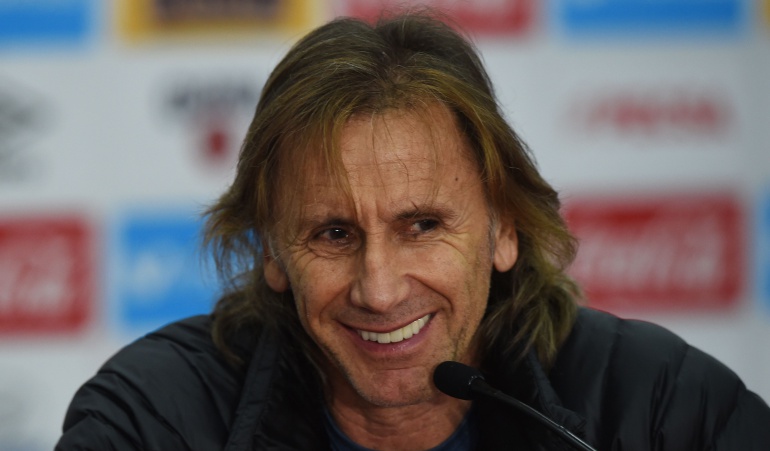 Ricardo Gareca, Selección Perú: Ricardo Gareca renovó con la Selección de Perú
