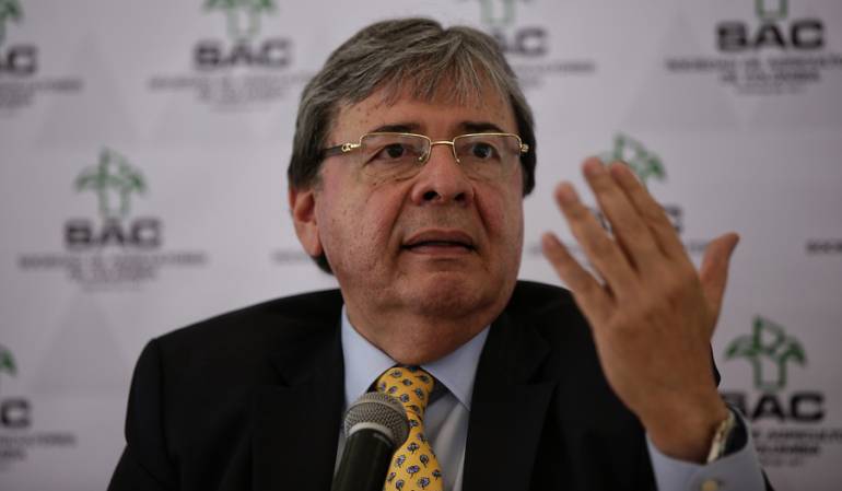 Holmes Trujillo