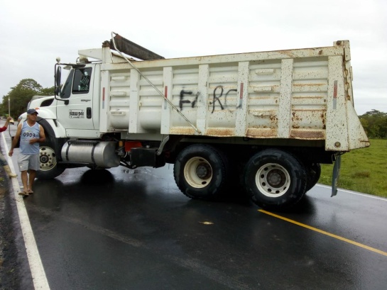 Cierre carreteras: Restricción vehicular entre Saravena y Arauquita Cierre carreteras: Restricción vehicular entre Saravena y Arauquita