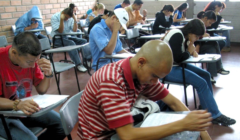 Icfes: Más de 600 mil estudiantes presentaron hoy las pruebas ICFES