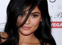 Kylie Jenner rompió récord en Instagram con esta fotografía