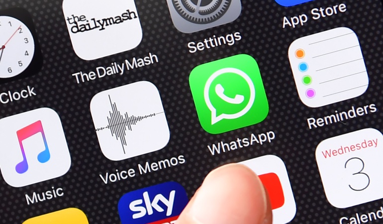 Trucos en WhatsApp: Con este truco puede escuchar sus audios en WhatsApp antes de enviarlos