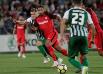 Sevilla, con Muriel, accedió a la ronda previa de la Liga de Europa