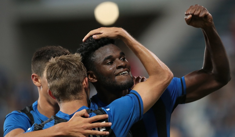 Duván Zapata, Atalanta, Europa League: Golazo de Duván Zapata con Atalanta, que sigue firme en la Europa League