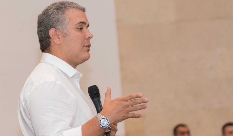 Violación a Niños Duque: Duque: No se puede atenuar delitos tan graves como la violación de niños