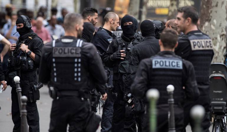 Ataques terroristas.: Ataque terrorista del EI en Francia deja dos muerto