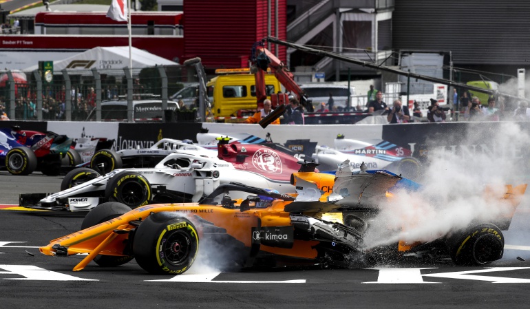 Fernando Alonso formula uno: Fernando Alonso se queda fuera del GP de Bélgica por un choque