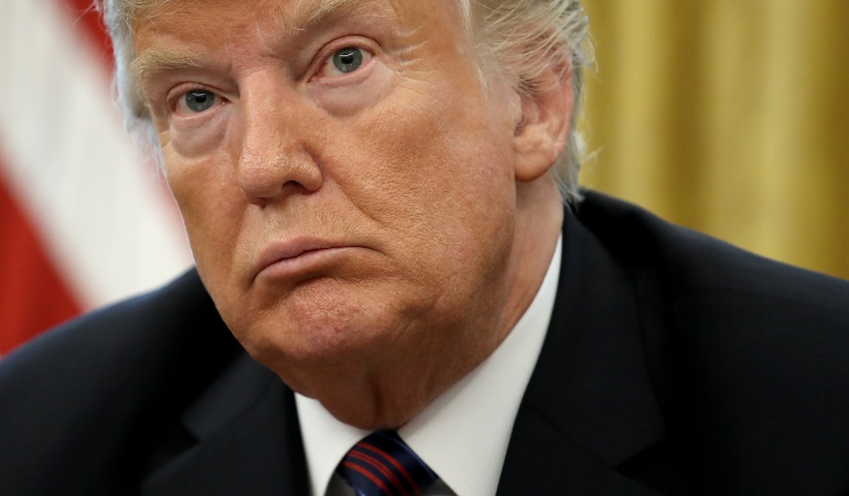 Pelea Donald Trump Facebook Twitter y Google: Trump se va a la guerra contra Twitter y Facebook