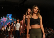 Elegancia e informalidad se vio en el primer día de Ibagué Negocios y Moda