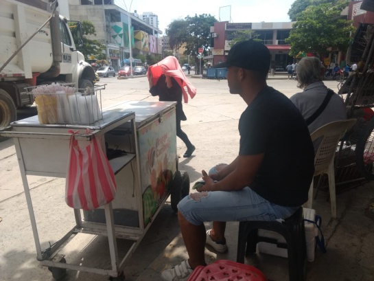 Caminantes venezolanos: Aquí no tenemos tiempo ni de llorar: venezolanos en Santa Marta Caminantes venezolanos: Aquí no tenemos tiempo ni de llorar: venezolanos en Santa Marta