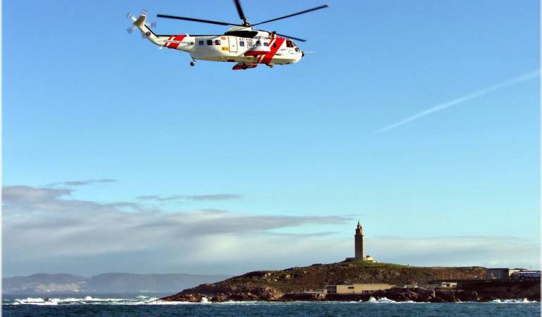Viajes turísticos en helicóptero.: ¿Le gustaría sobrevolar los sitios turísticos de Colombia en helicóptero?