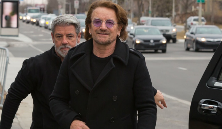 Bono recuperará la voz muy pronto y podrá completar la gira de U2