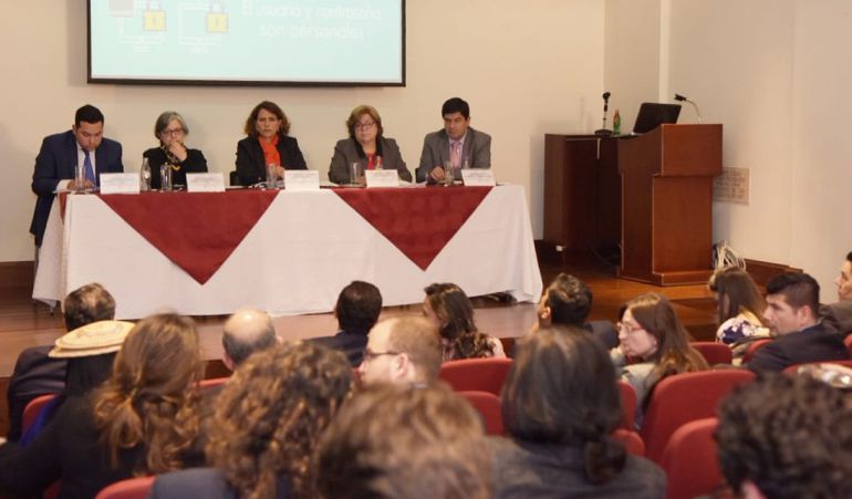 Acuerdo para bajar salarios de senadores: Presentarán proyecto de ley para bajar salarios a congresistas