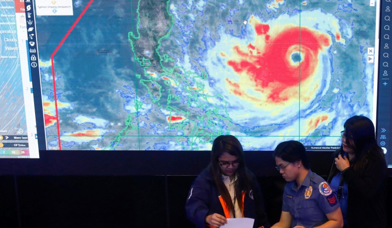 Huracán en asia: Mangkhut toca tierra en Filipinas con rachas de hasta 285 km/h