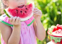 Cocinar con los niños mejora sus hábitos de nutrición