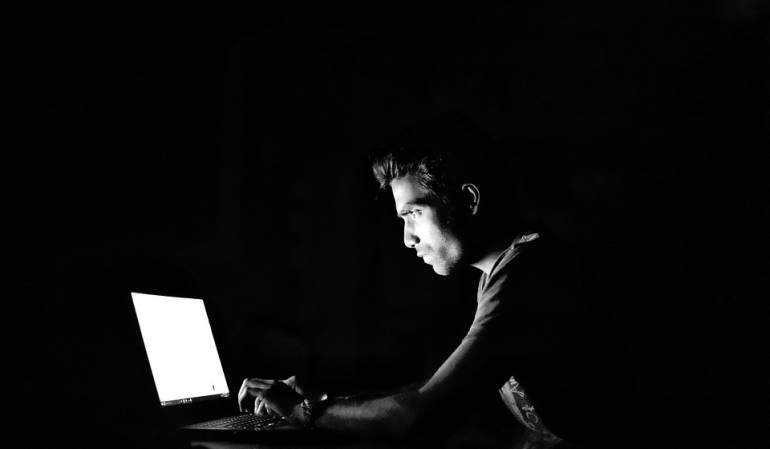 Cada hora se denuncian tres delitos informáticos