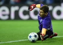 Casillas agranda su leyenda récord en Champions con 20 temporadas seguidas