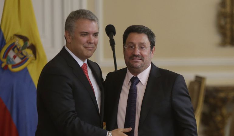 Presidente contradice a Pacho Santos sobre venezuela: Duque contradice a embajador de Colombia en EE.UU. sobre Venezuela