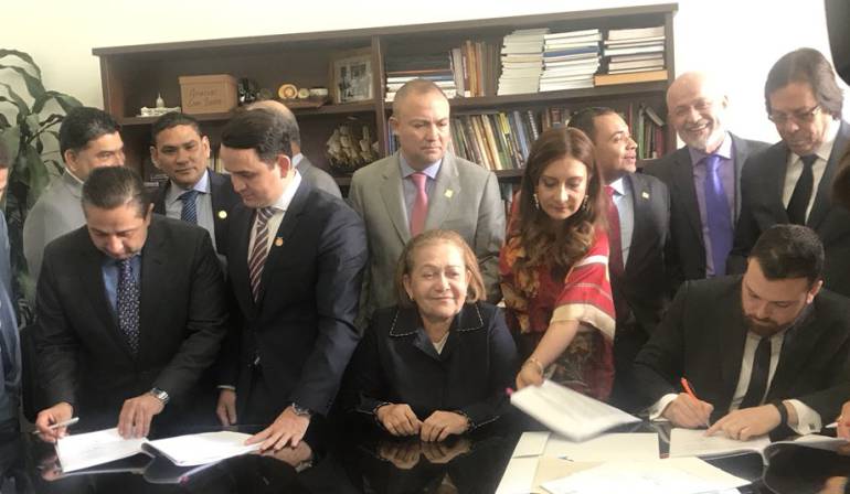 Nuevo ministerio: Se radicó proyecto de ley sobre la creación del Ministerio de la Familia