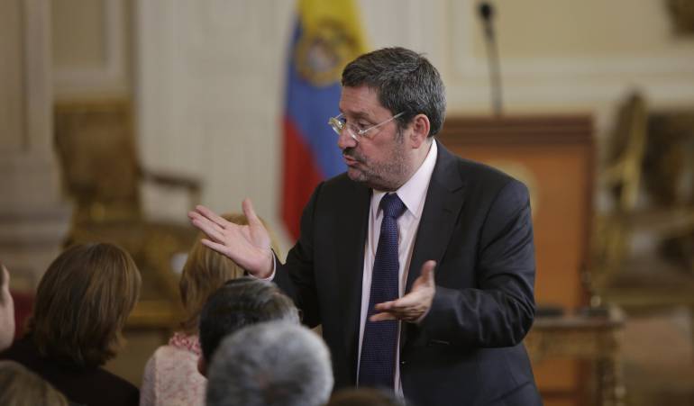 Odebrecht: “No veo escándalo”: Pacho Santos sobre homenaje de Mürrle a Duque