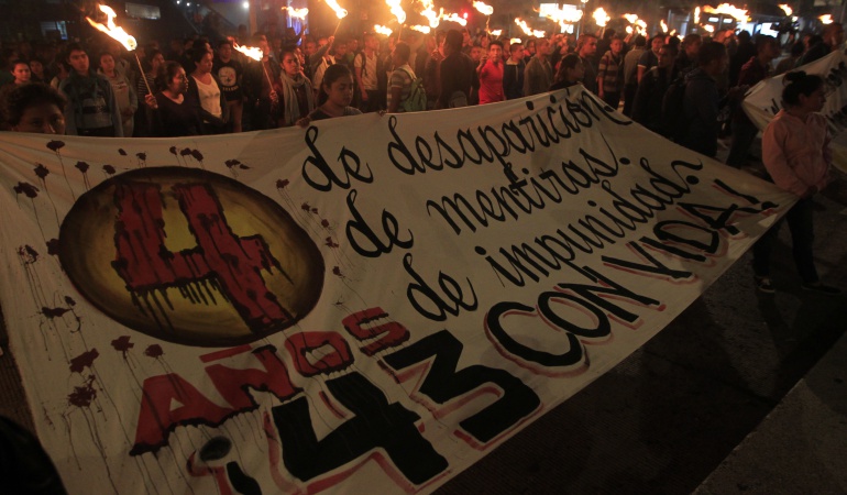 Masacres en México: Comisión de Verdad y arrestos fallidos marcan último año en caso Ayotzinapa