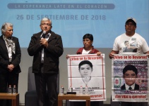 México expresa compromiso a 4 años de desaparición de Ayotzinapa