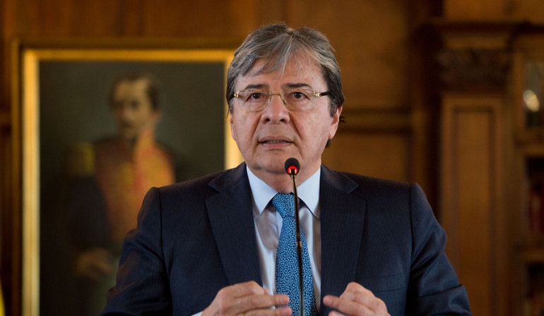 Carlos Holmes Trujillo