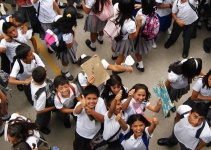 Charlas y tutores, las propuestas de los colegios