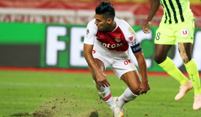 Falcao García Monaco: Falcao no pudo sacar de la crisis al Mónaco que volvió a perder en Francia