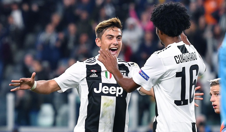 Dybala y Juan Guillermo Cuadrado