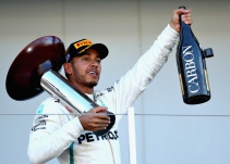 Hamilton deja virtualmente sentenciado el Mundial de F1 al ganar en Japón
