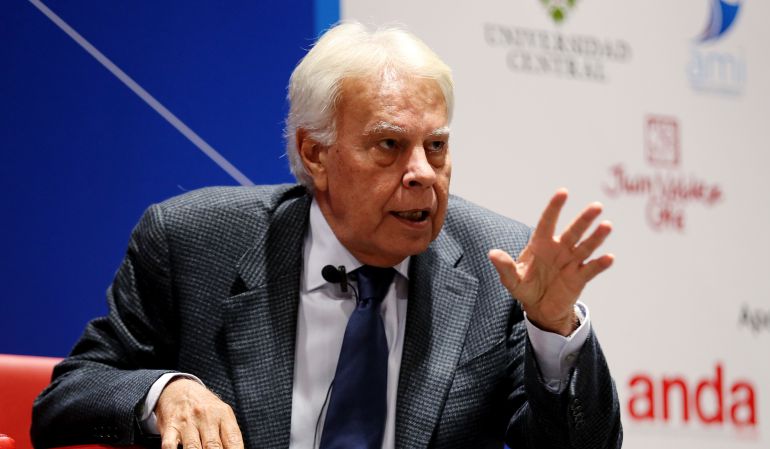 Fundación Círculo de Montevideo.: González critica "respuestas simples" de políticos a asuntos complejos