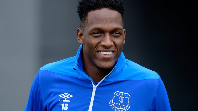 yerry mina everton lesion: ¡A tope! Yerry Mina está listo para debutar con el Everton
