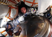 Misión espacial debió aterrizar de emergencia tras falla del motor