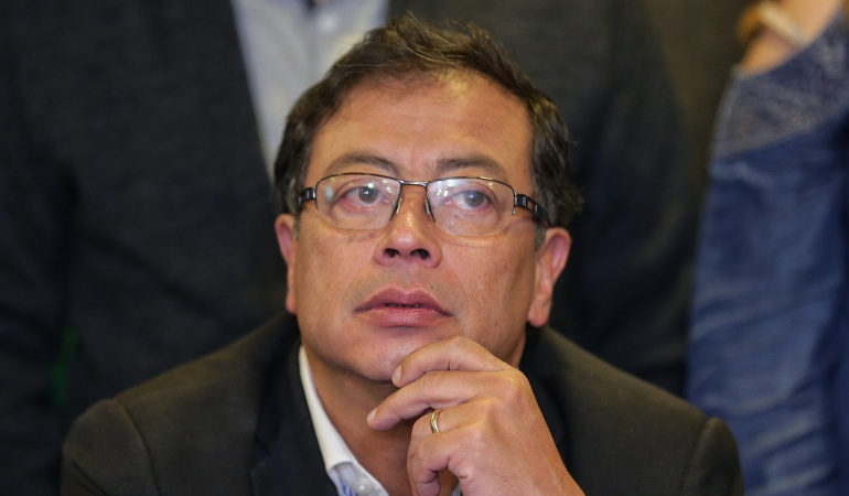 Amenazas de muerte hermano Gustavo Petro: Petro denuncia amenazas de muerte contra su hermano