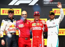 Raikkonen ganó en USA y Hamilton quedó a seis puntos del título