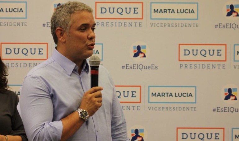 Uribismo propone ampliar un año mandato de Duque para unificar elecciones