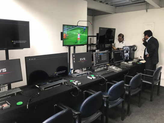 El VAR en Colombia: En el estadio El Campín fue presentado el VAR El VAR en Colombia: En el estadio El Campín fue presentado el VAR